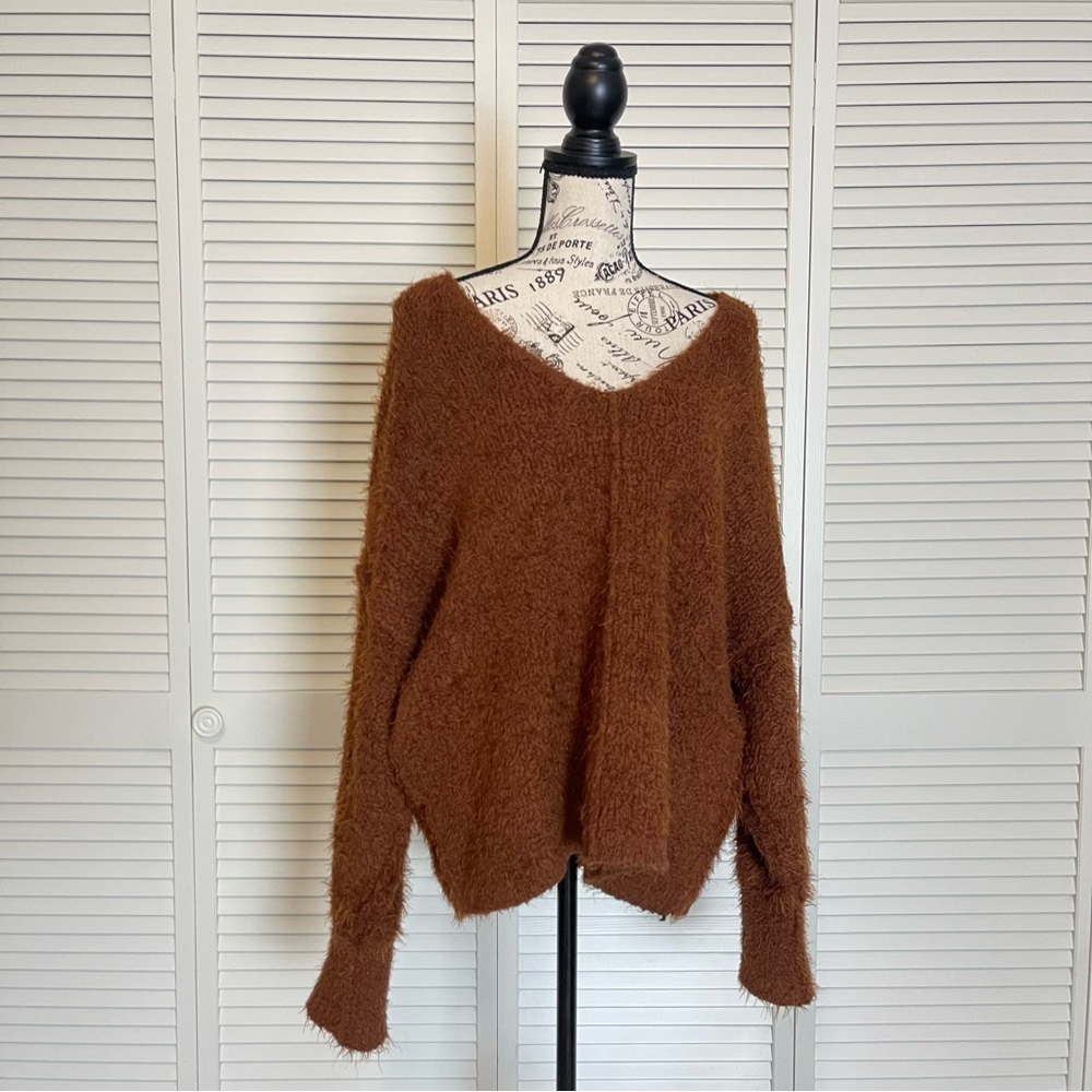Free People fluffy oversized sweater | S